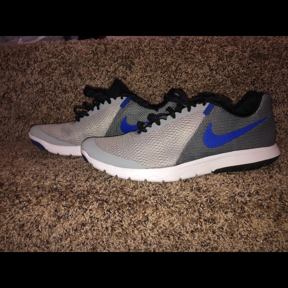 BRAND NEW Nike Runner Flex 5 Shoe Men’s 10.5